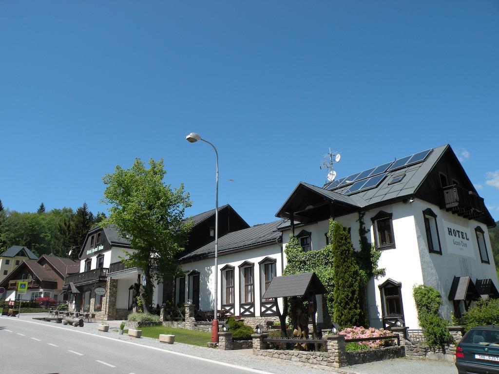 Hotel Lesni Dum Janské Lázně Eksteriør bilde